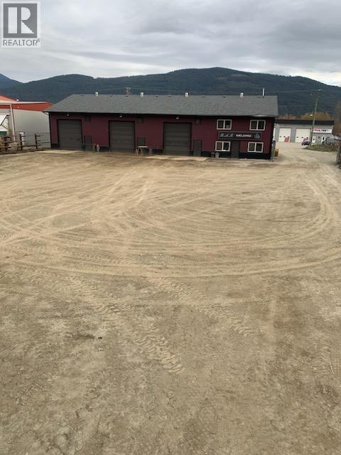  1453 Dyffryn Road, Lumby