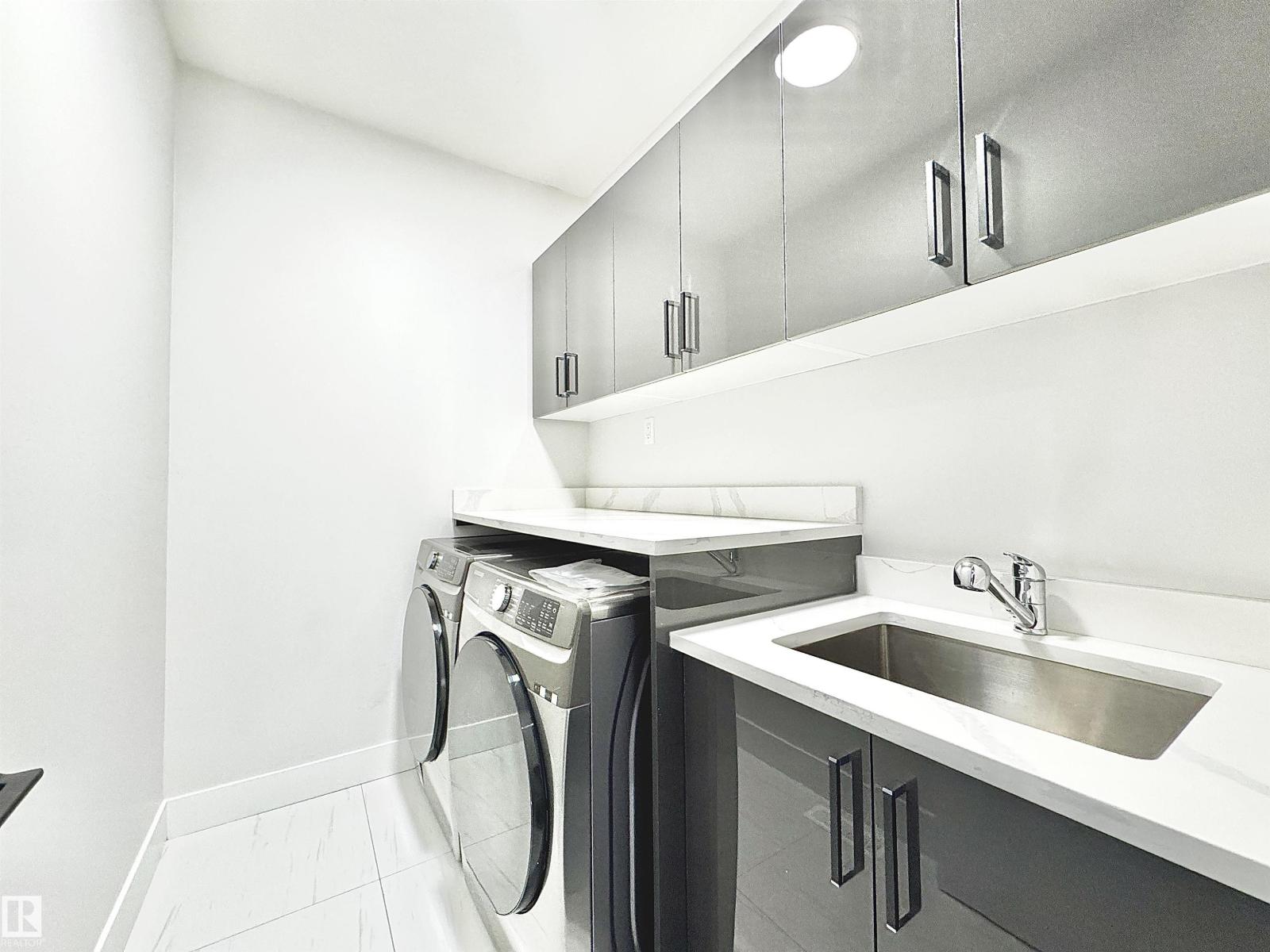 Photo 44 of 1836 22 St Nw, Edmonton AB
