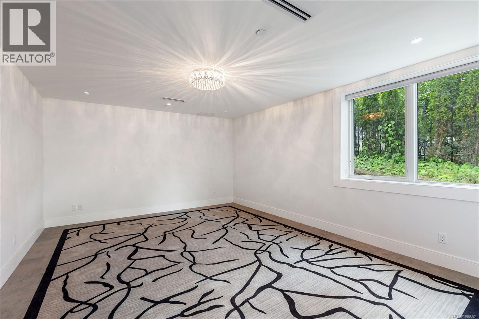 Photo 42 of 3355 Midland Rd, Oak Bay BC