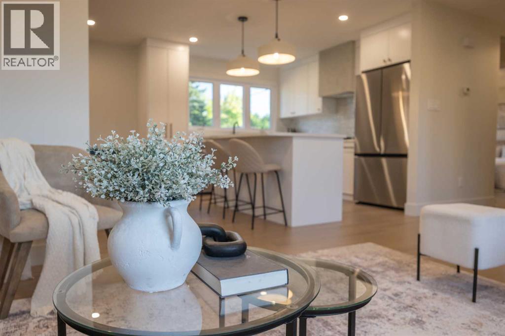 Single Family House Bungalow for Sale in  Hoover Place SW Haysboro Calgary 