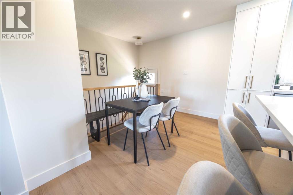 Single Family House Bungalow for Sale in  Hoover Place SW Haysboro Calgary 