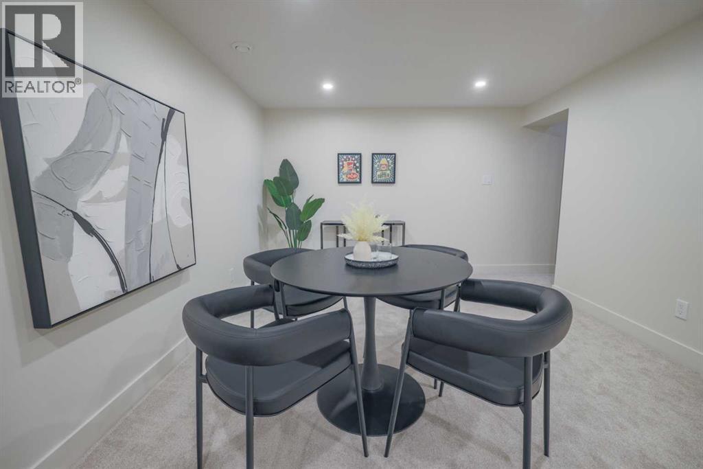 Single Family House Bungalow for Sale in  Hoover Place SW Haysboro Calgary 