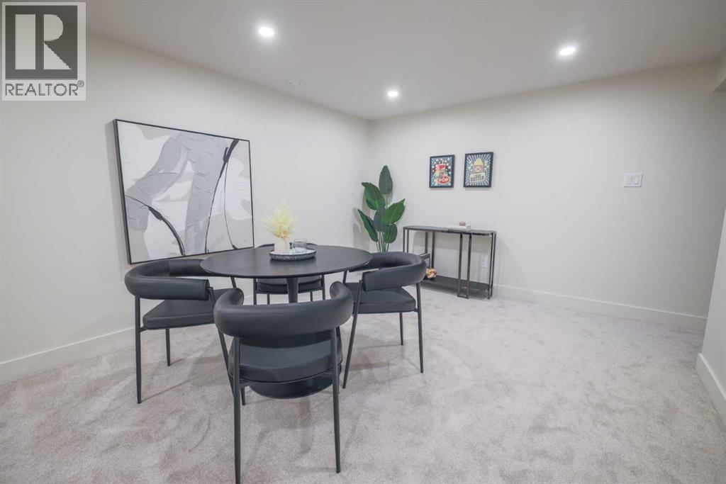Single Family House Bungalow for Sale in  Hoover Place SW Haysboro Calgary 
