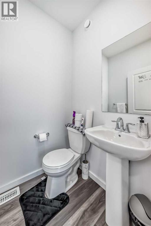 Single Family House for Sale in  LAVENDER Passage SE Rangeview Calgary 