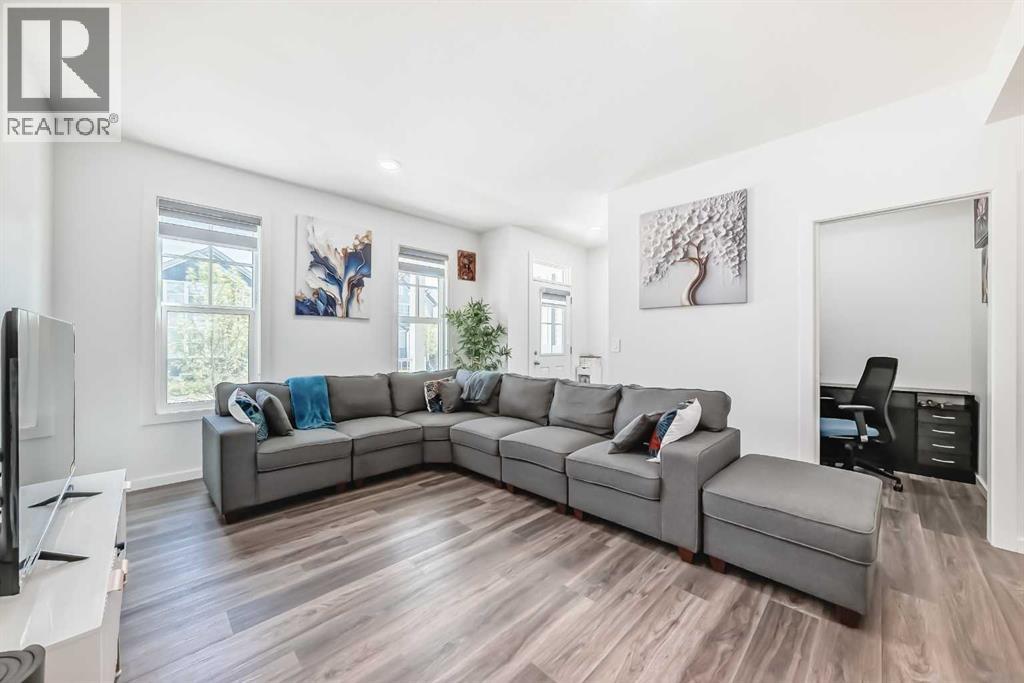 Single Family House for Sale in  LAVENDER Passage SE Rangeview Calgary 