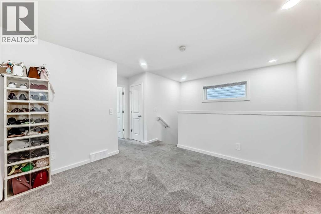 Single Family House for Sale in  LAVENDER Passage SE Rangeview Calgary 