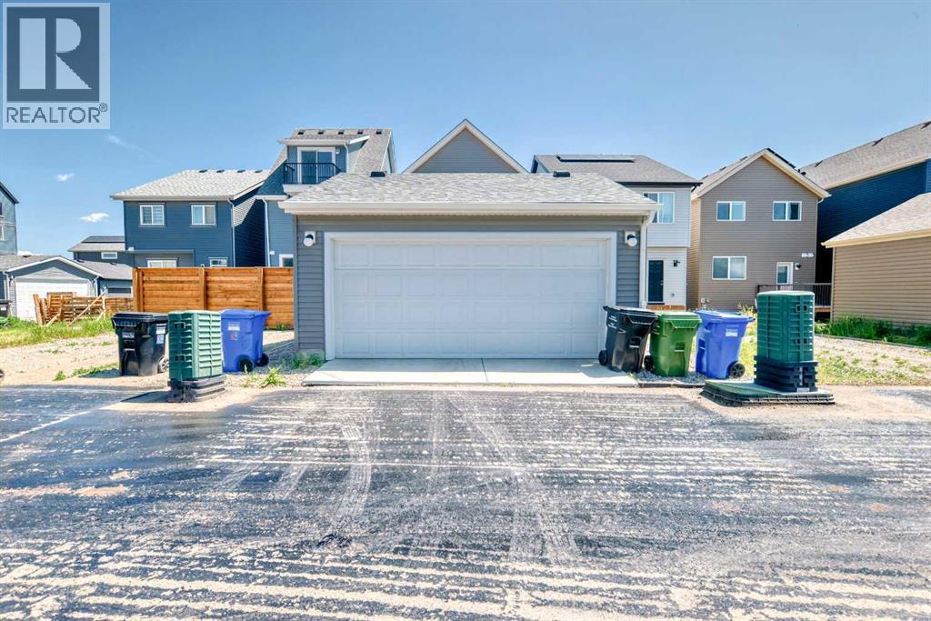 Single Family House for Sale in  LAVENDER Passage SE Rangeview Calgary 