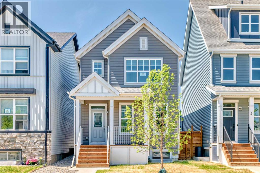 Single Family House for Sale in  LAVENDER Passage SE Rangeview Calgary 