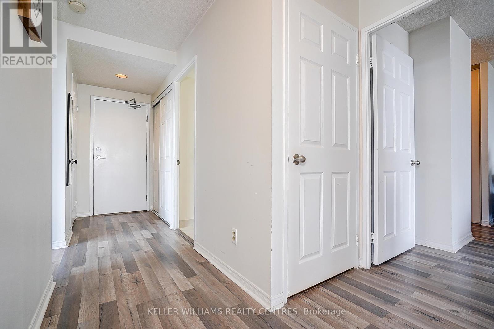 Photo 42 of 1511 7 Bishop Avenue, Toronto ON