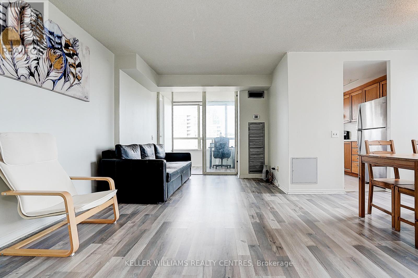Photo 28 of 1511 7 Bishop Avenue, Toronto ON