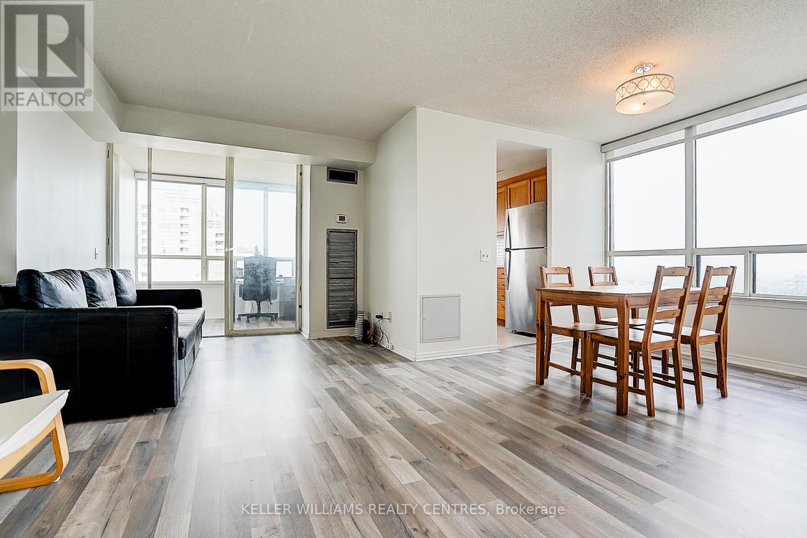 Photo 41 of 1511 7 Bishop Avenue, Toronto ON