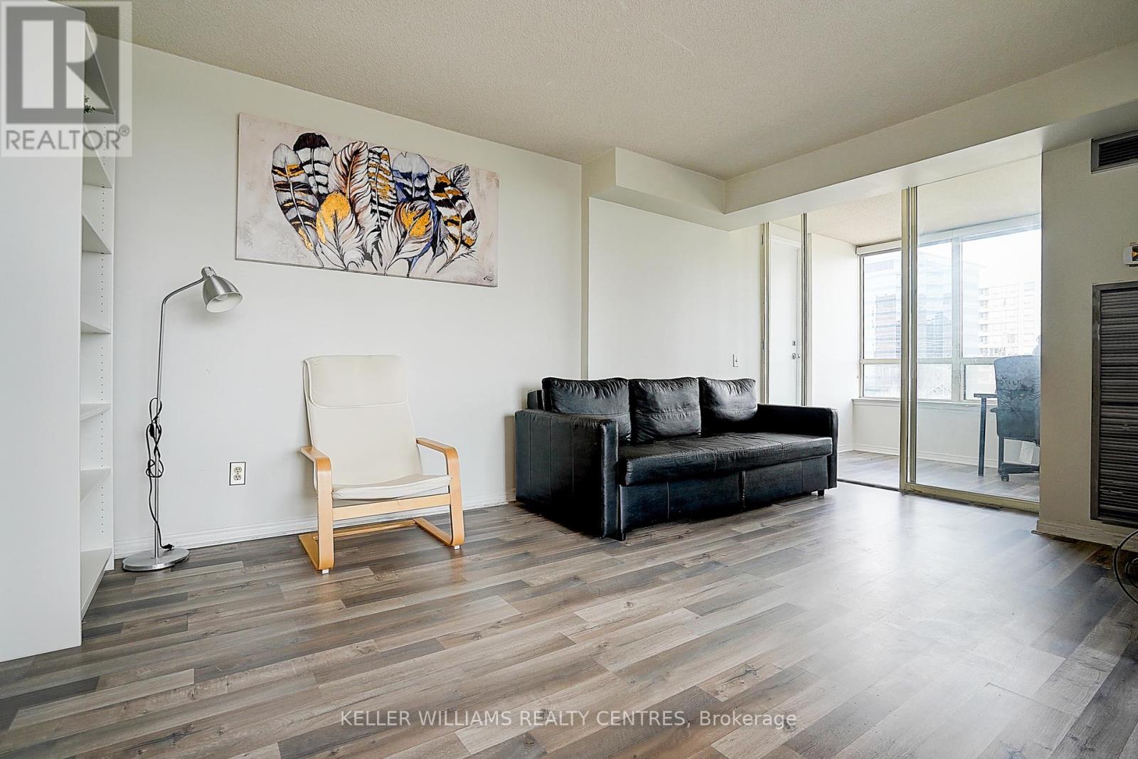 Photo 30 of 1511 7 Bishop Avenue, Toronto ON
