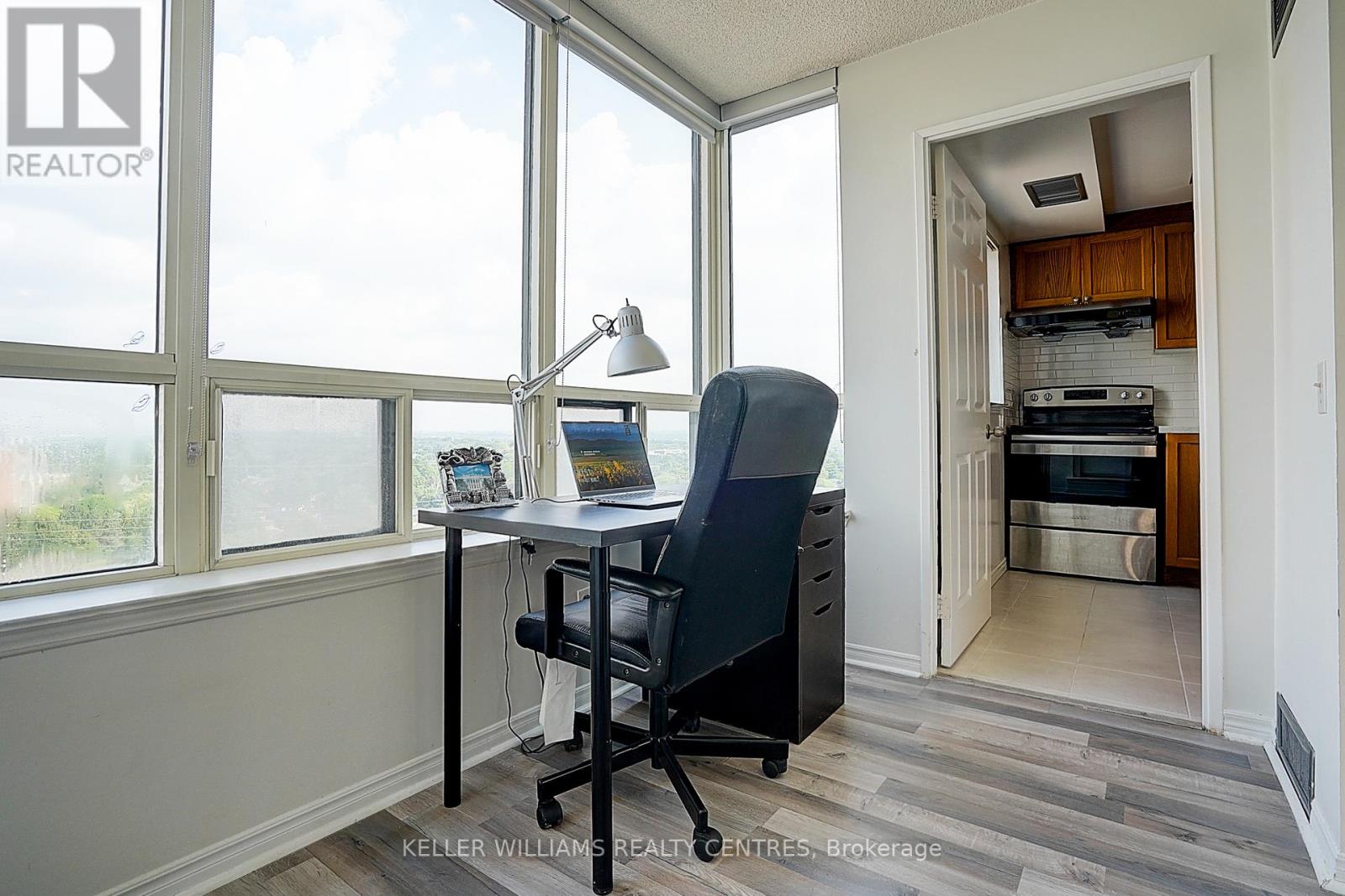 Photo 34 of 1511 7 Bishop Avenue, Toronto ON