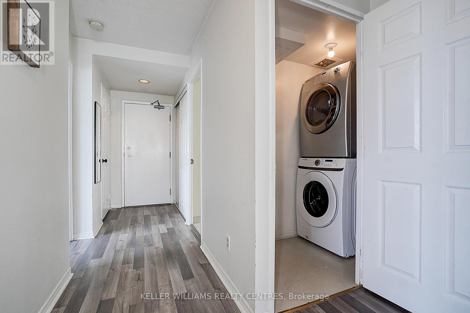 Photo 35 of 1511 7 Bishop Avenue, Toronto ON
