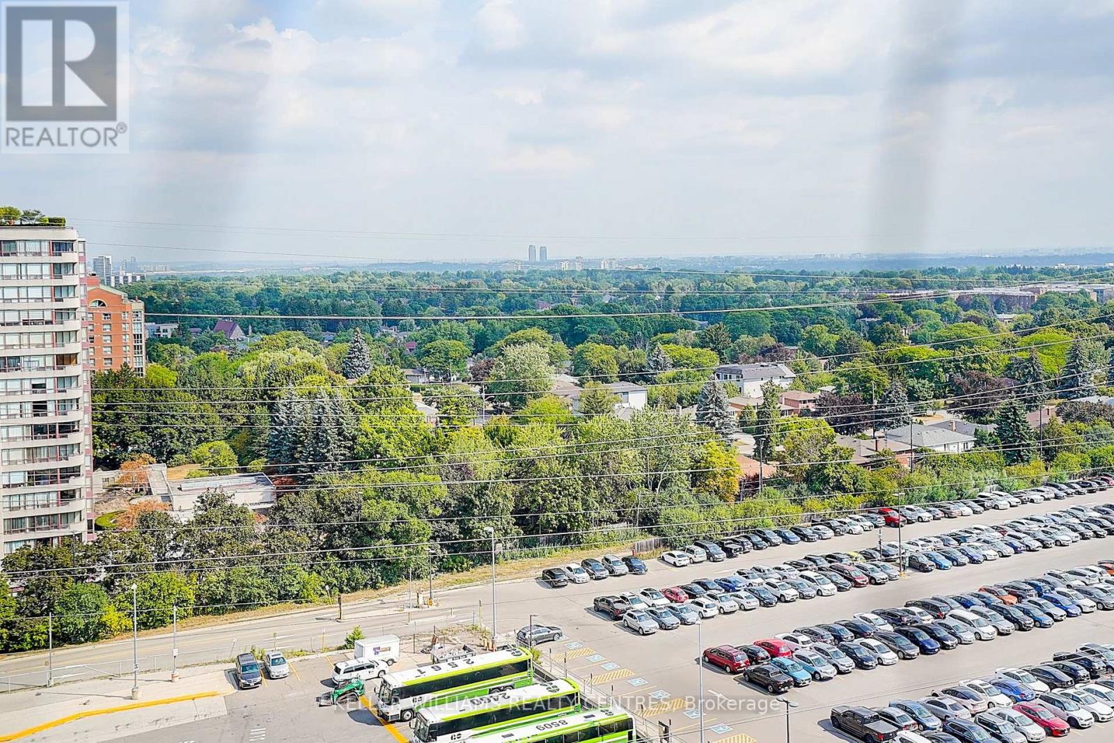 Photo 22 of 1511 7 Bishop Avenue, Toronto ON