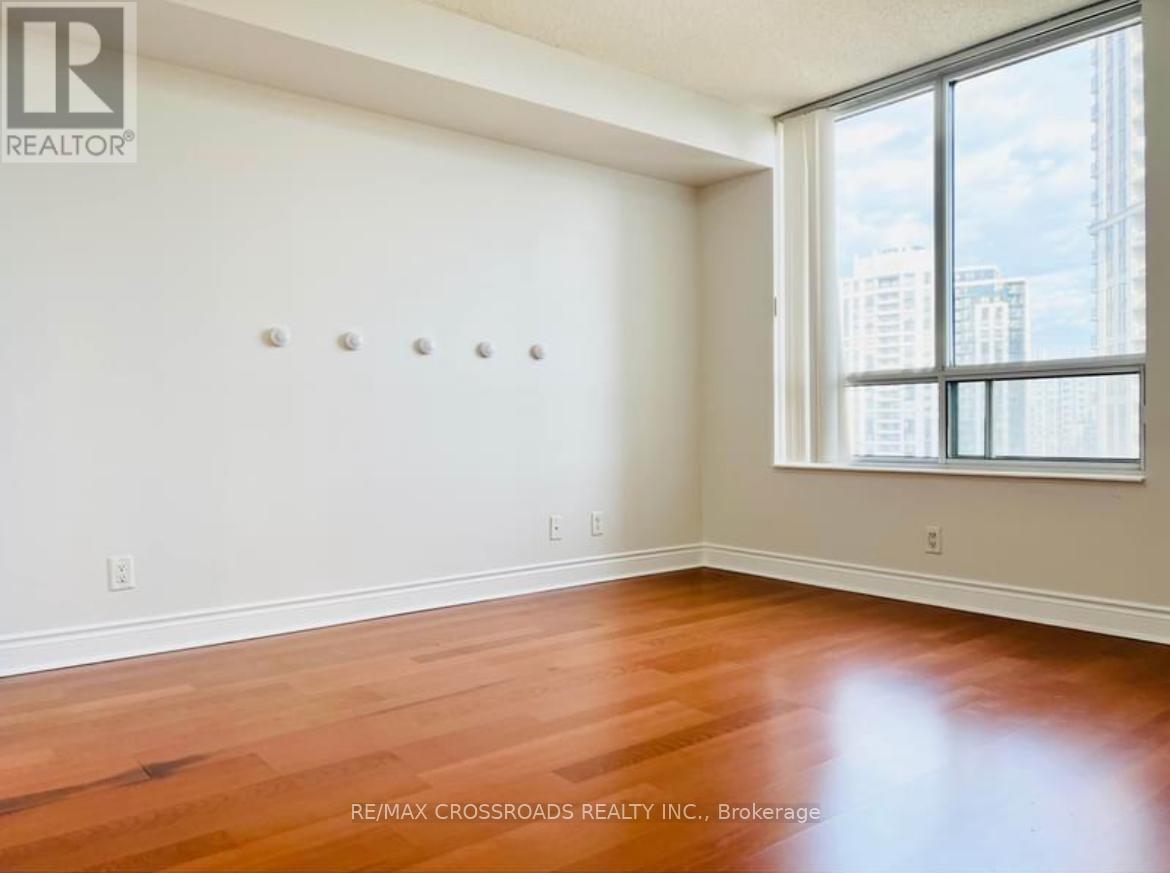 Photo 7 of 807 78 Harrison Garden Boulevard, Toronto ON