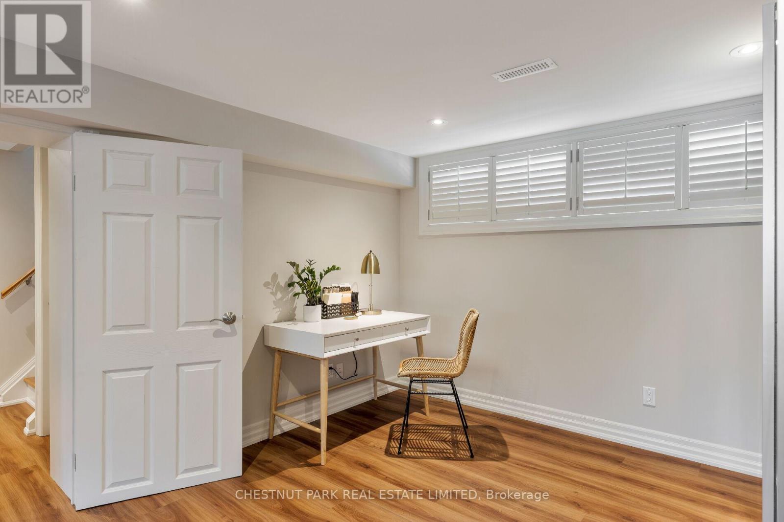 Photo 43 of 75 Paperbirch Drive, Toronto ON