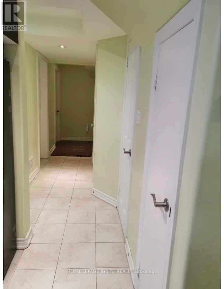 Photo 2 of Basement 39 Antelope Drive, Toronto ON