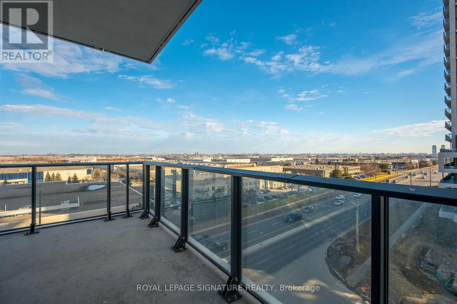 Photo 12 of 602 9000 Jane Street, Vaughan ON