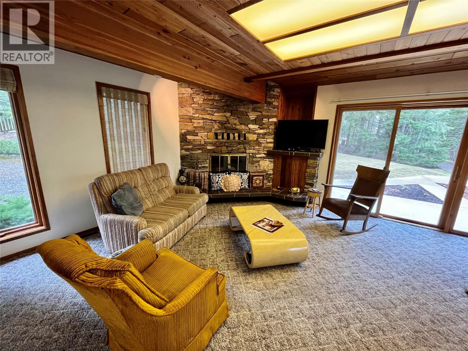 Photo 14 of 231 Glenacres Road, Nakusp BC