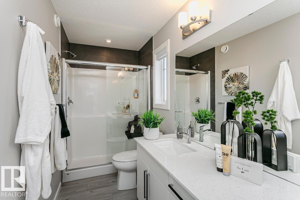 Photo 16 of 703 Cambrian Bv, Sherwood Park AB