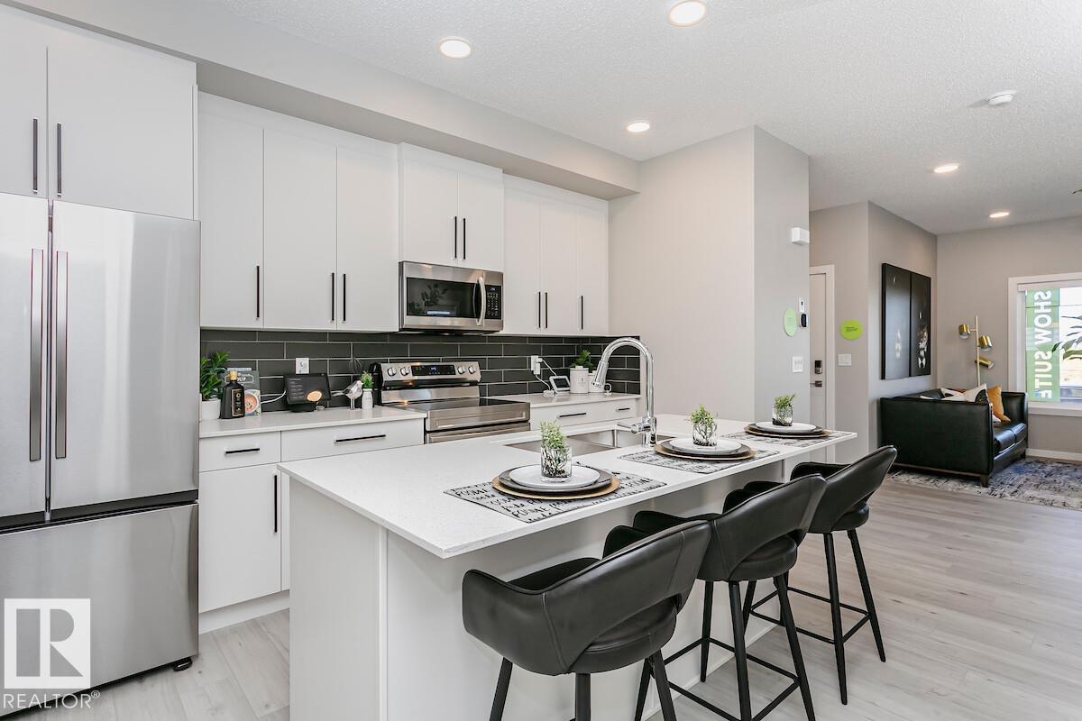Photo 8 of 703 Cambrian Bv, Sherwood Park AB
