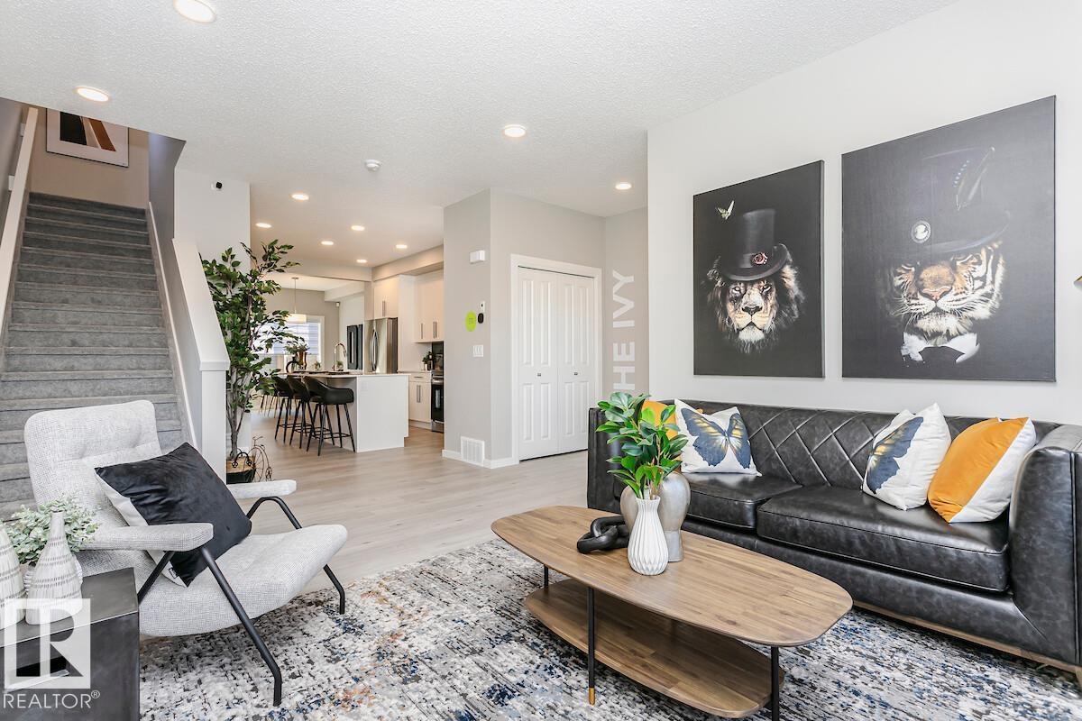 Photo 15 of 703 Cambrian Bv, Sherwood Park AB