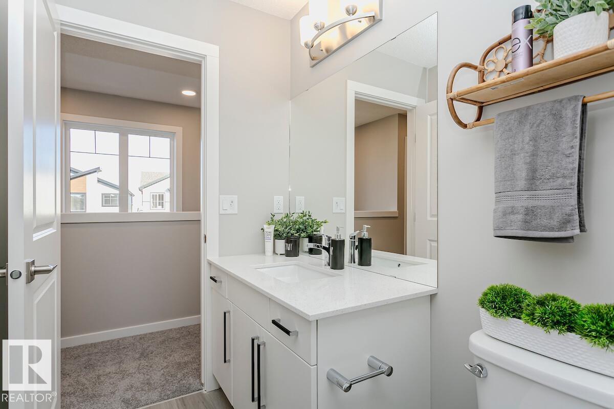 Photo 19 of 703 Cambrian Bv, Sherwood Park AB