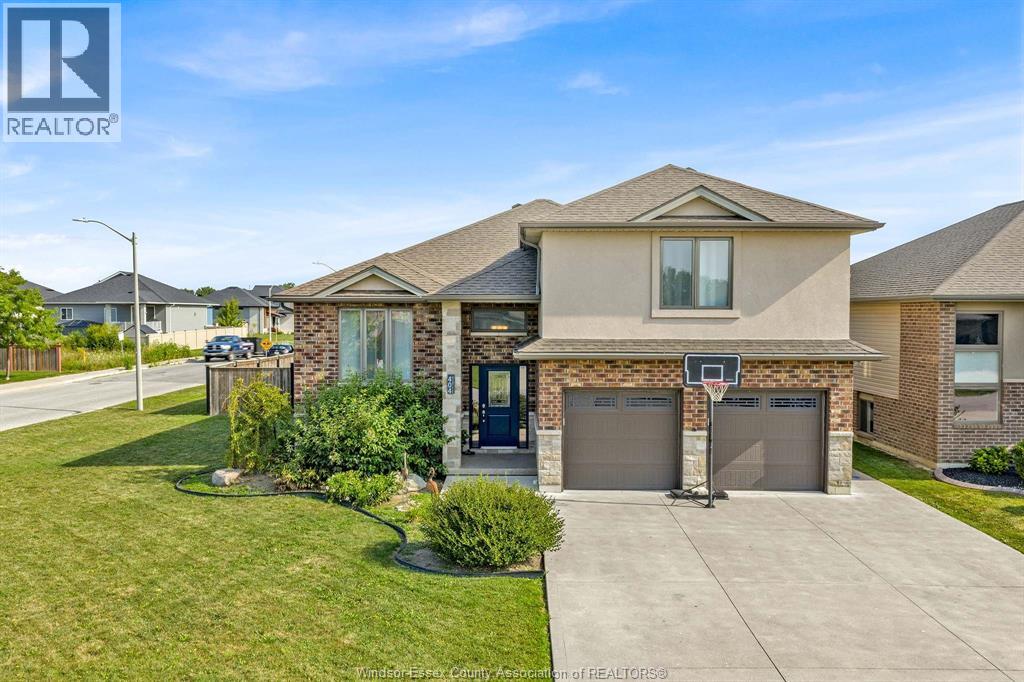 Photo 26 of 404 Brown, Amherstburg ON