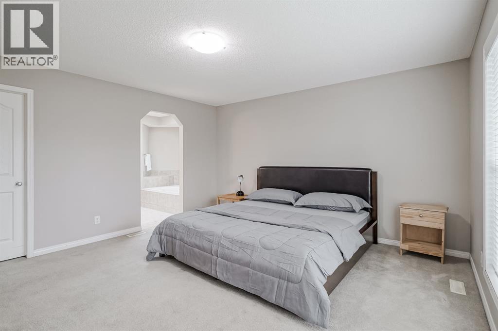 Single Family House for Sale in  Chaparral Drive SE Chaparral Calgary 