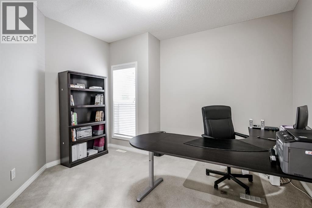 Single Family House for Sale in  Chaparral Drive SE Chaparral Calgary 
