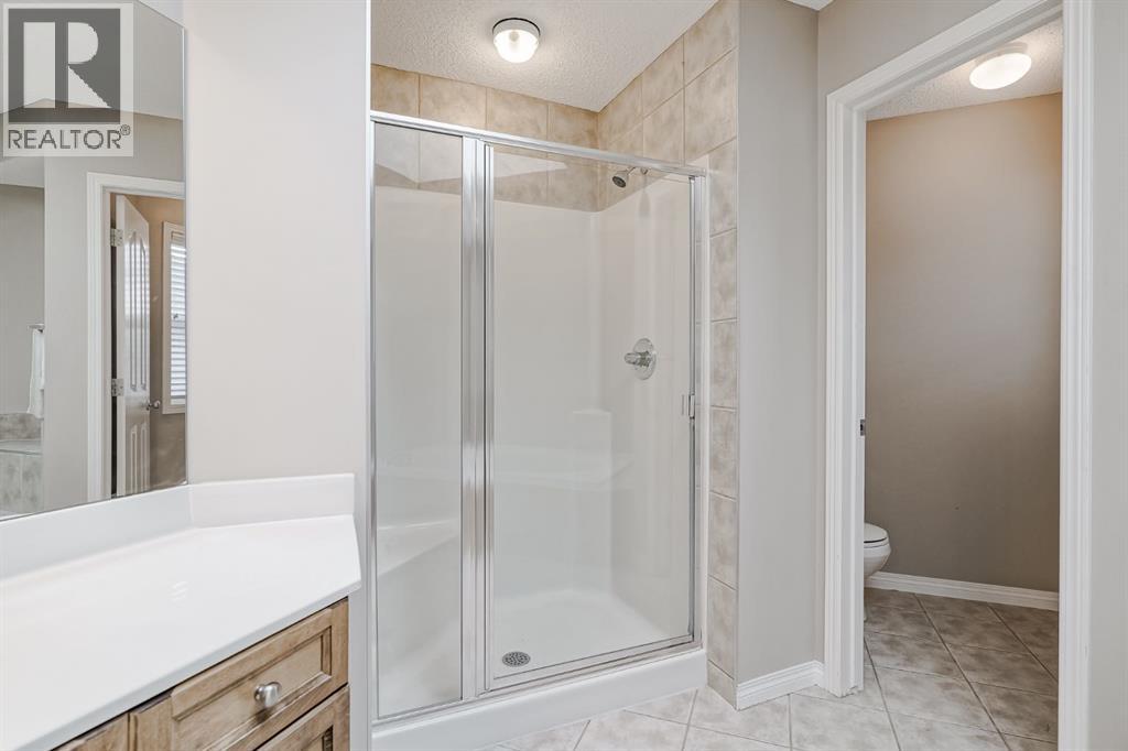 Single Family House for Sale in  Chaparral Drive SE Chaparral Calgary 