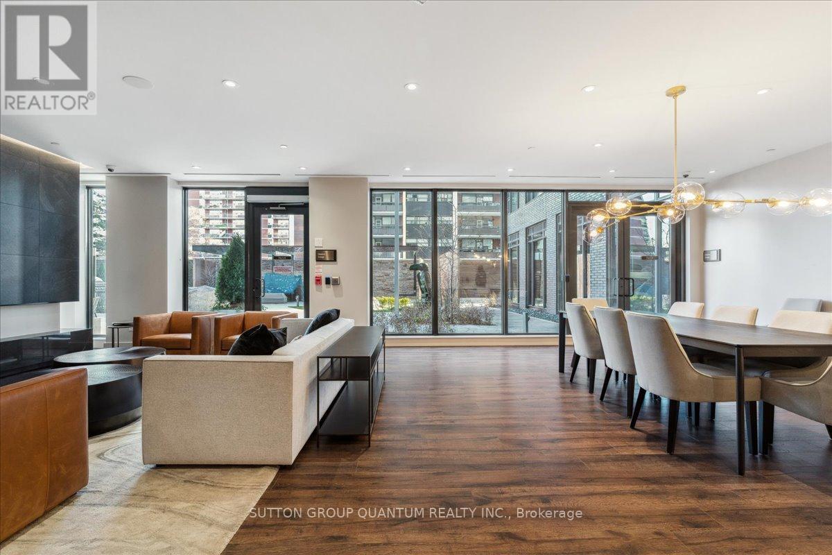 Photo 36 of 315 21 Park Street E, Mississauga ON