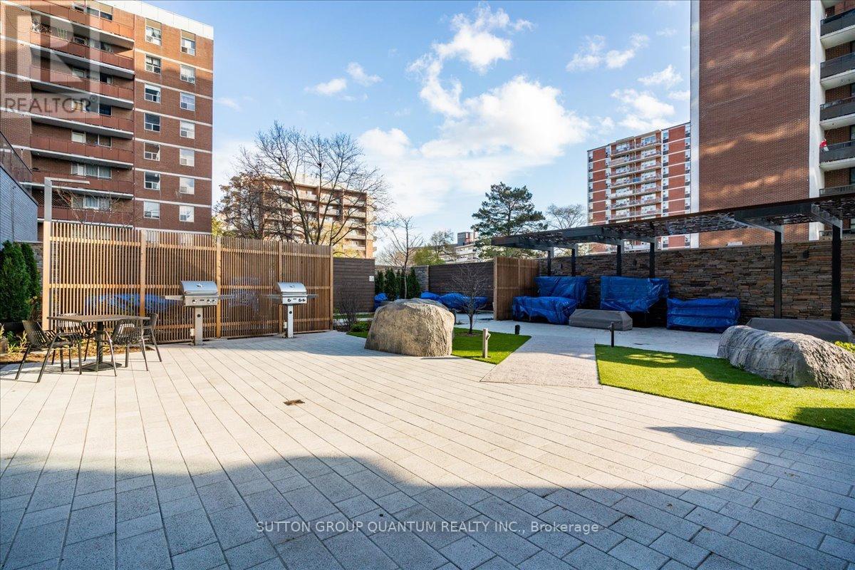 Photo 45 of 315 21 Park Street E, Mississauga ON