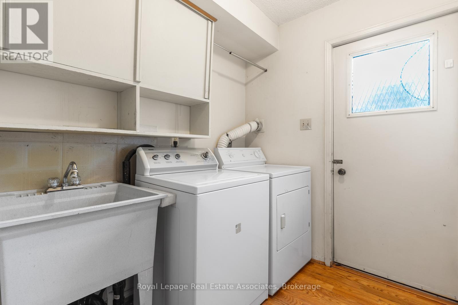 Photo 27 of 4424 Treetop Court, Mississauga ON