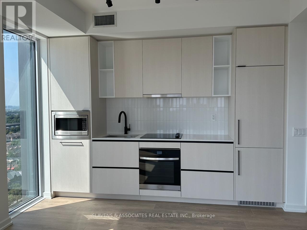 Photo 11 of 1703 1285 Dupont Street, Toronto ON