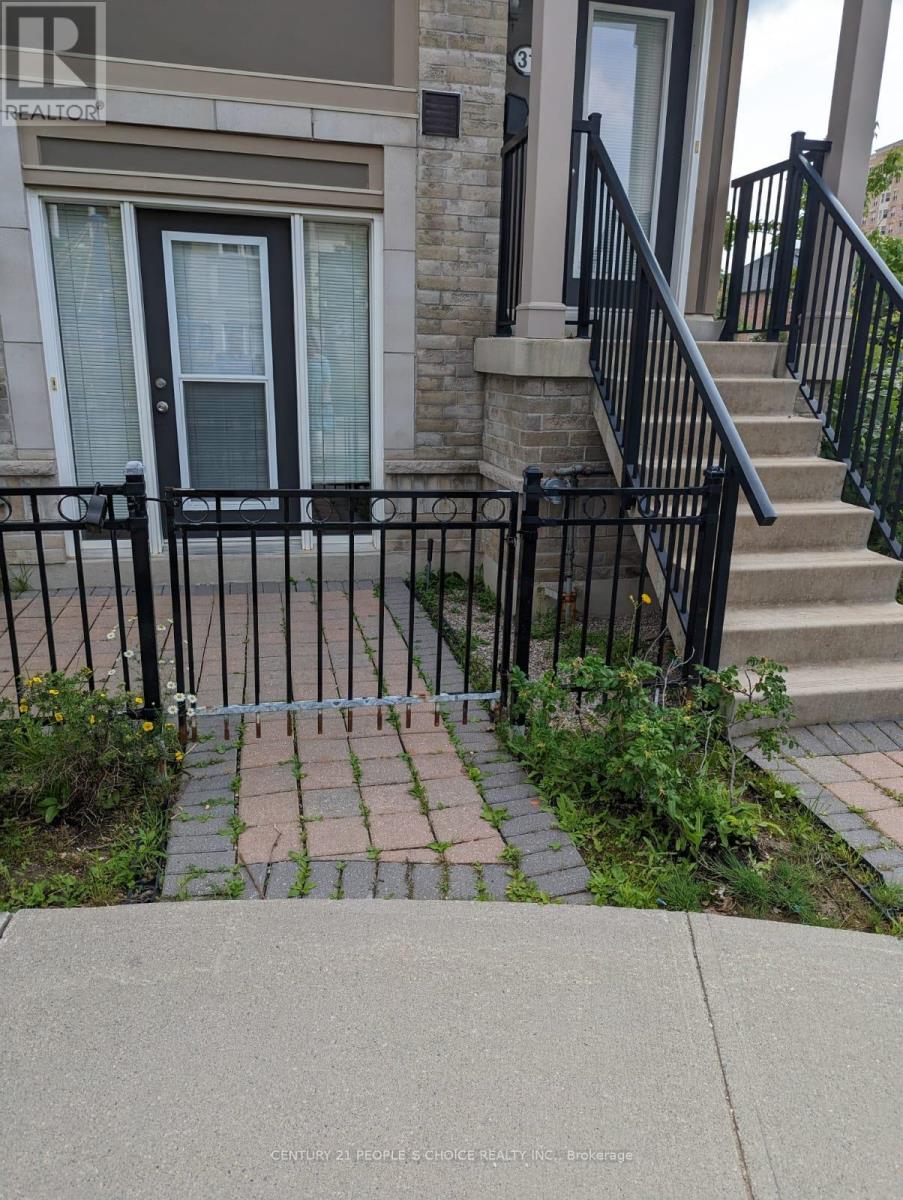 Photo 17 of 33 2891 Rio Court, Mississauga ON