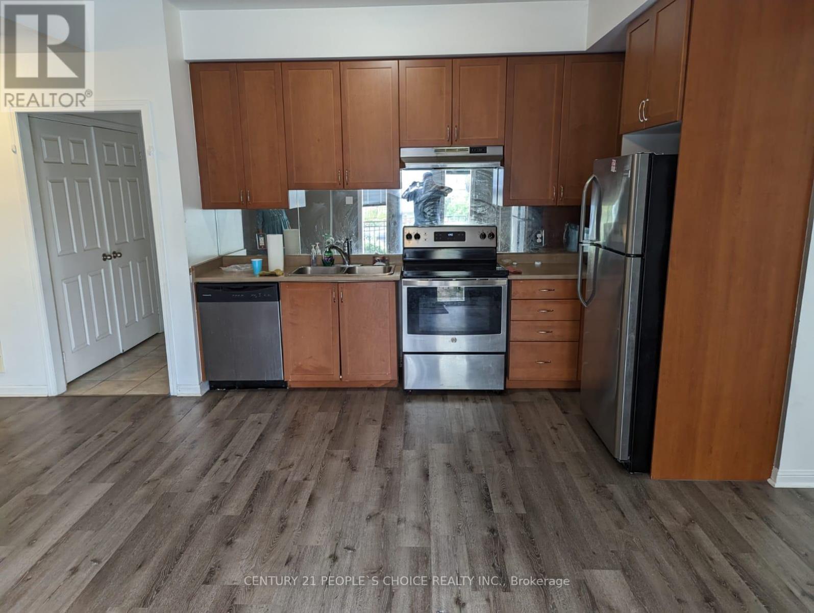 Photo 19 of 33 2891 Rio Court, Mississauga ON