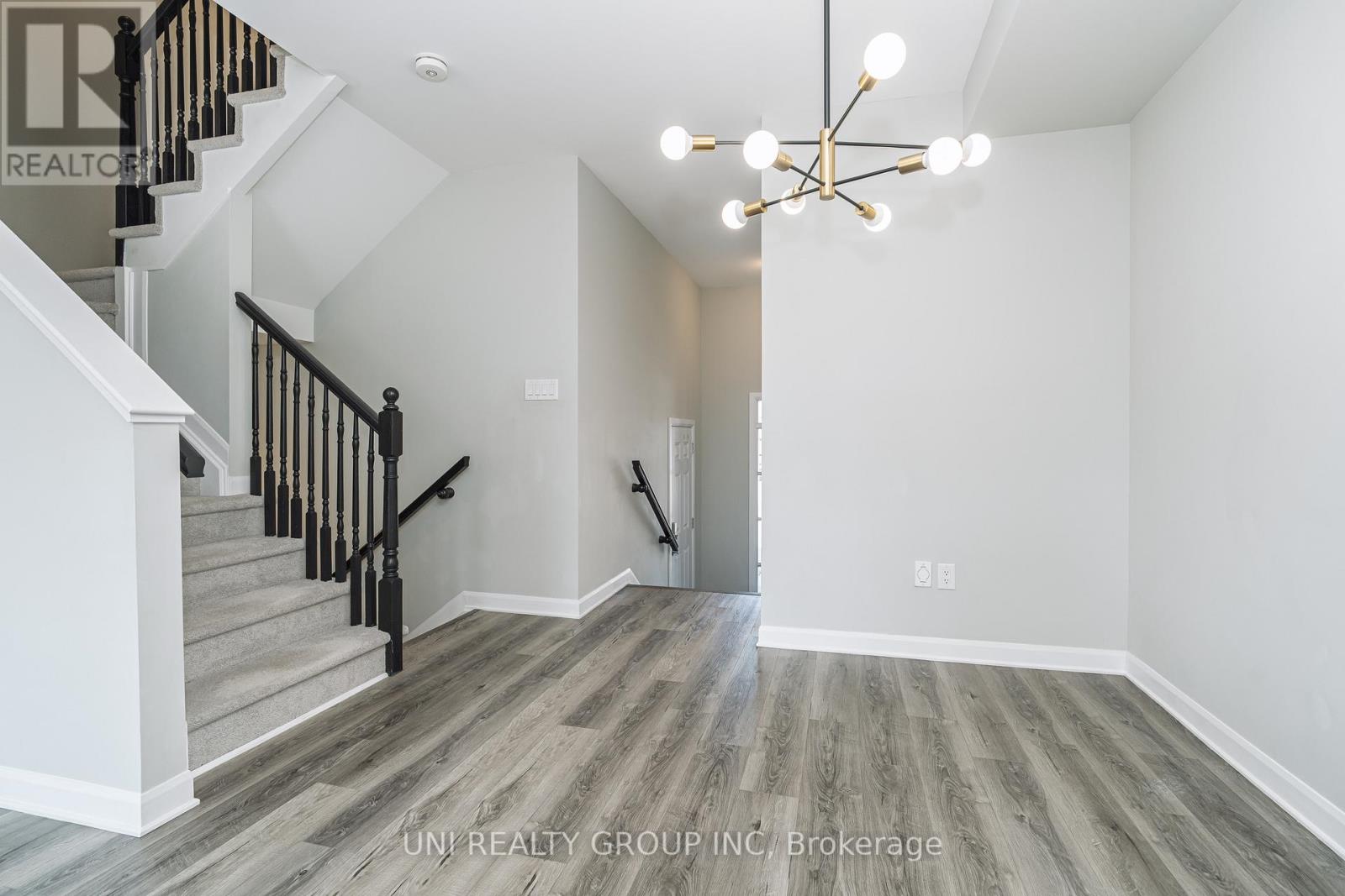 Photo 23 of 741 Cashmere Terrace, Ottawa ON