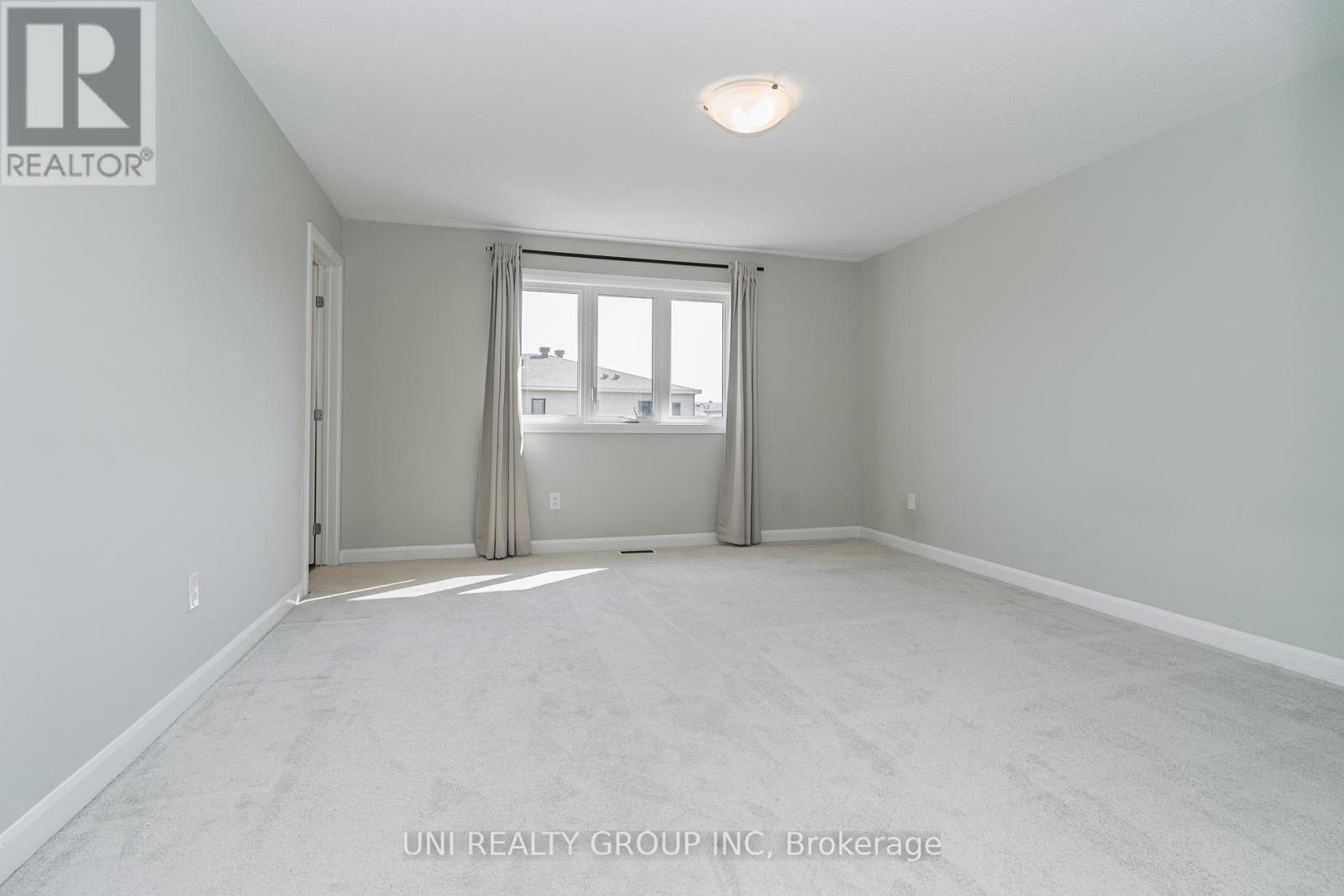 Photo 37 of 741 Cashmere Terrace, Ottawa ON