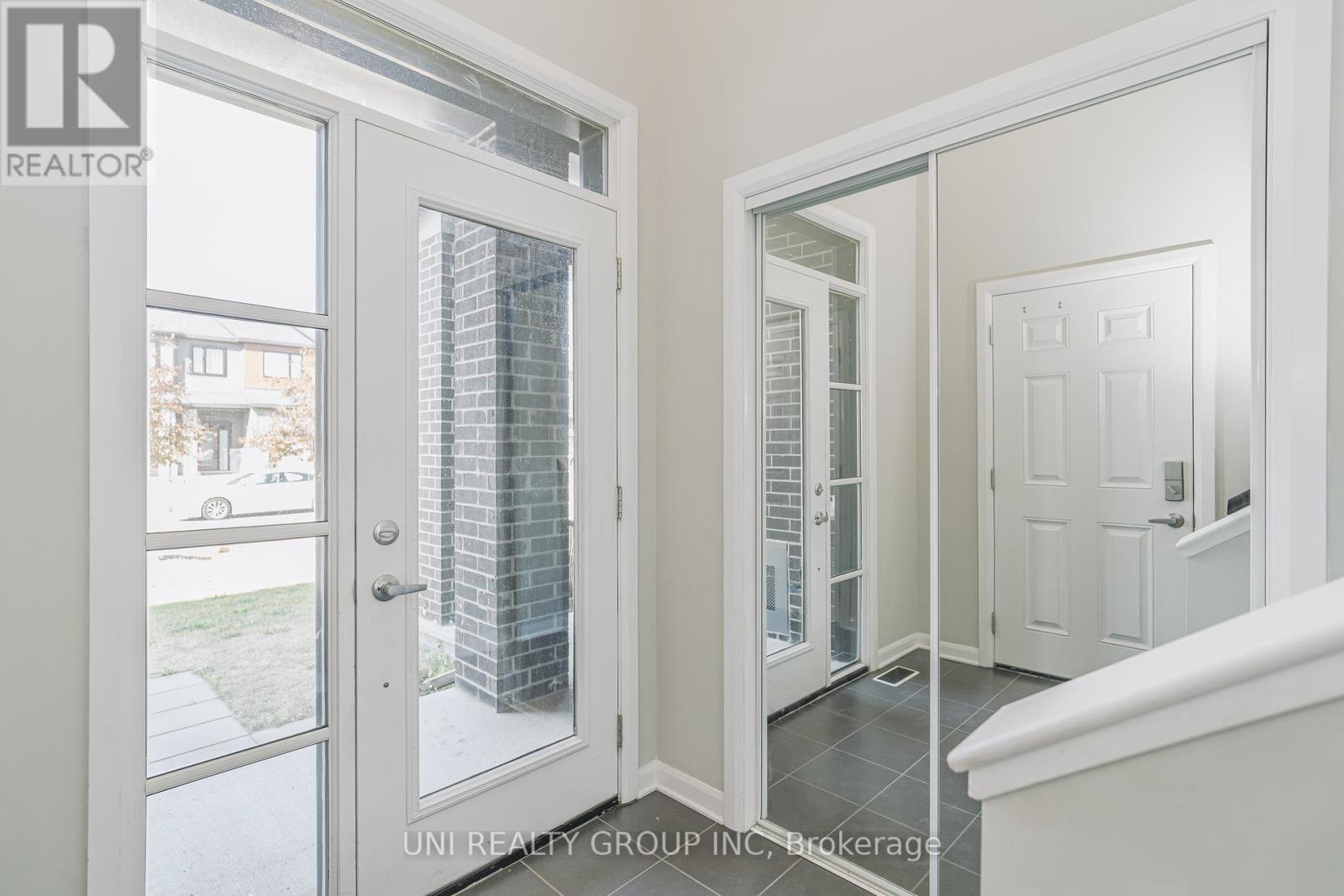 Photo 8 of 741 Cashmere Terrace, Ottawa ON