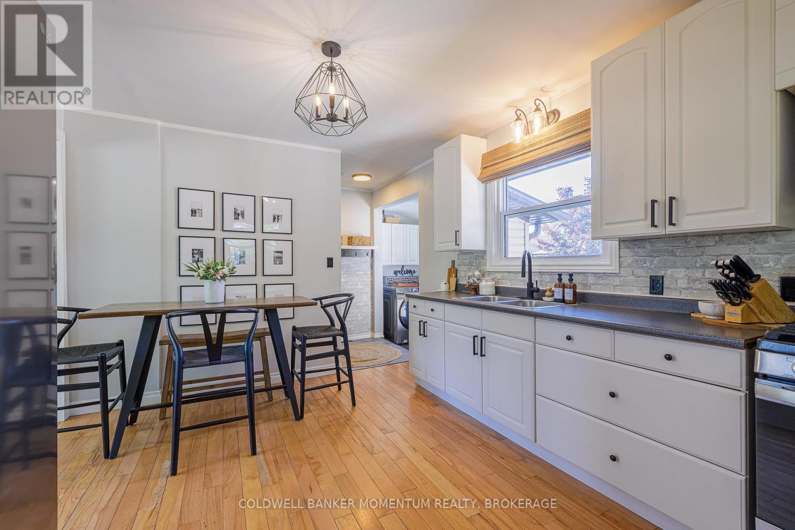 Photo 12 of 3581 Hendershot Drive, Fort Erie ON