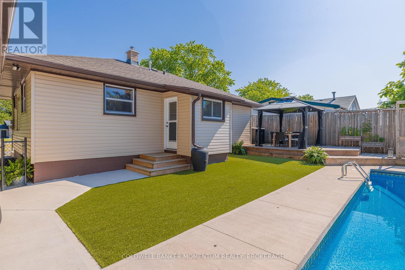 Photo 31 of 3581 Hendershot Drive, Fort Erie ON