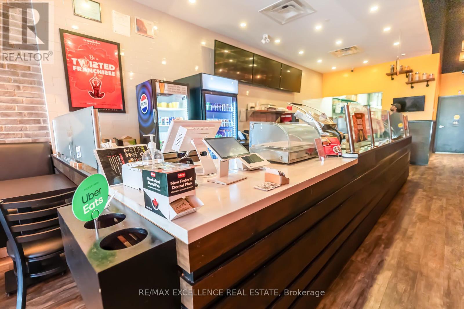 Photo 4 of 245 1508 Upper James Street, Hamilton ON
