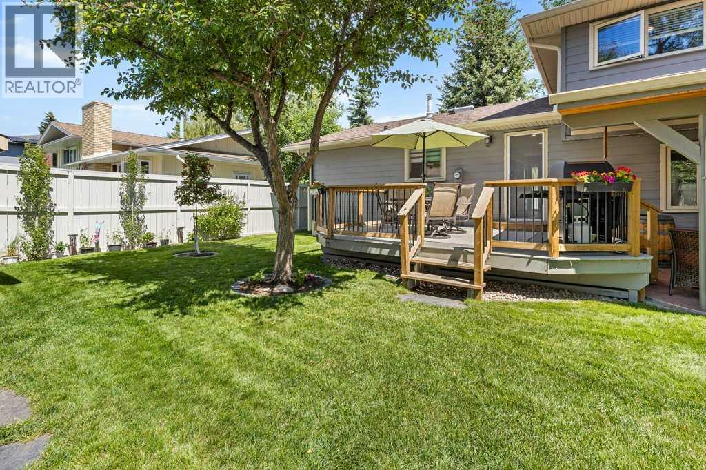 Single Family House for Sale in  Parkland Boulevard SE Parkland Calgary 