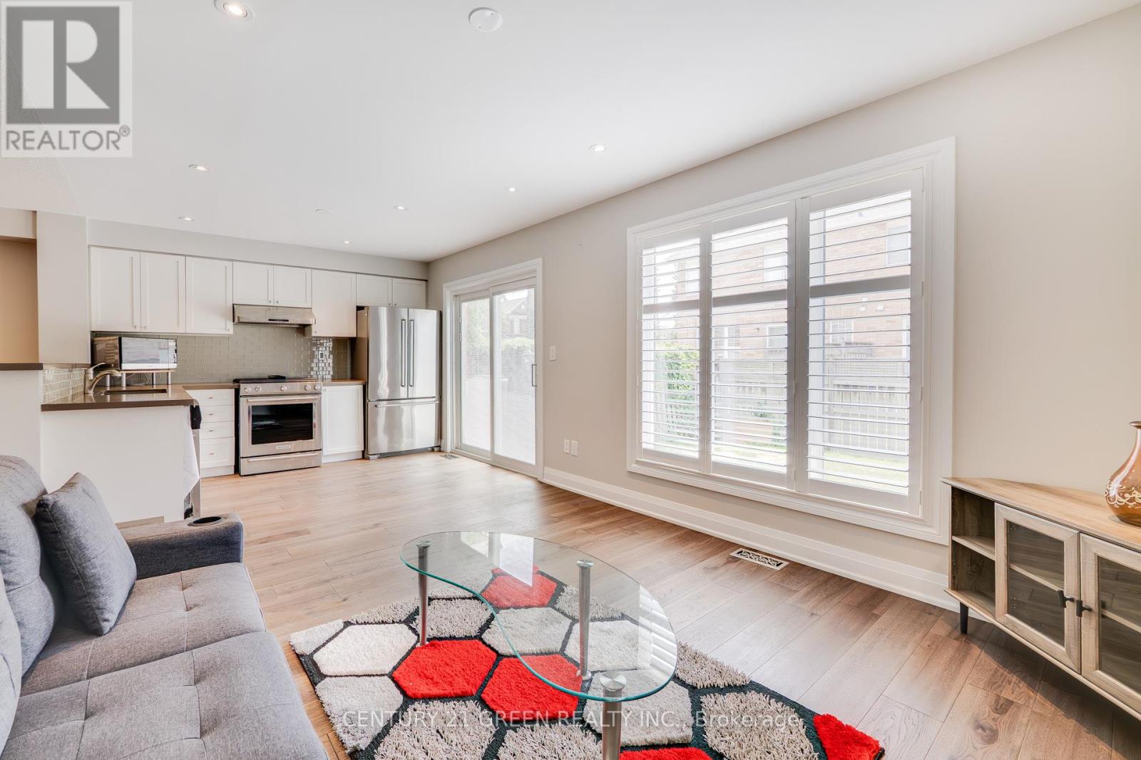 Photo 50 of 668 Porter Way, Milton ON
