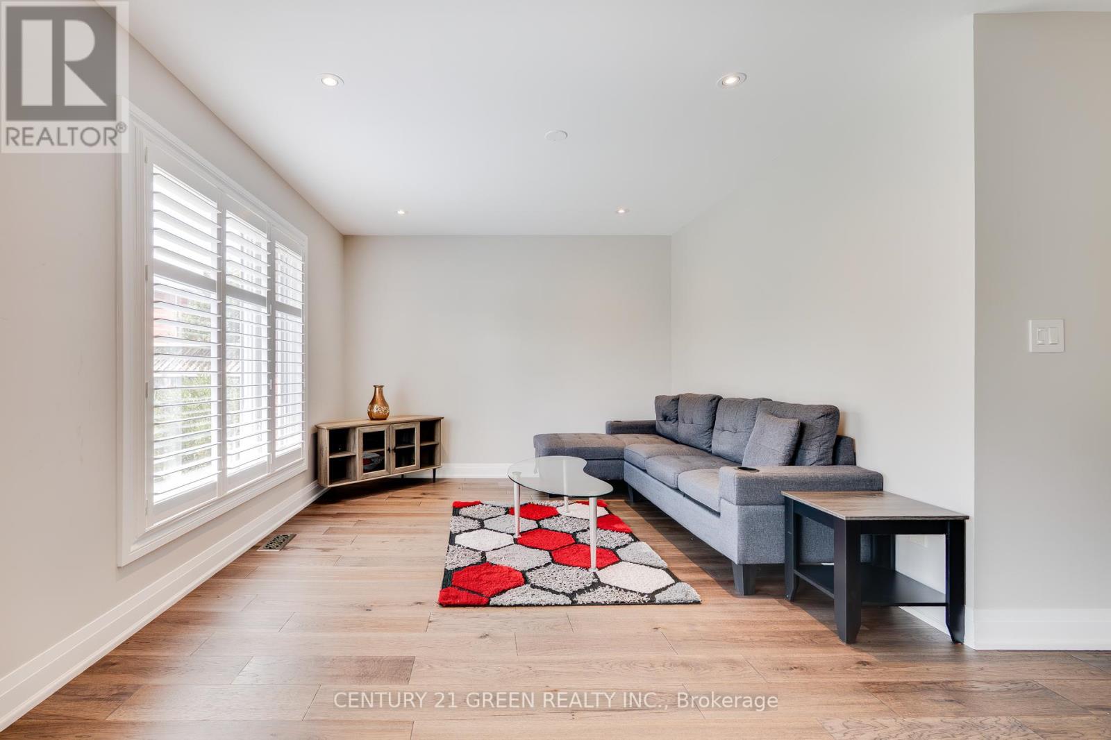 Photo 48 of 668 Porter Way, Milton ON