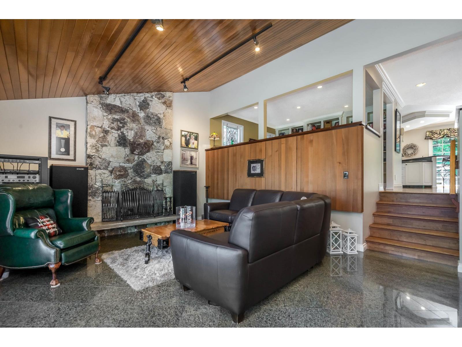 Photo 6 of 11404 Northview Crescent, Delta BC