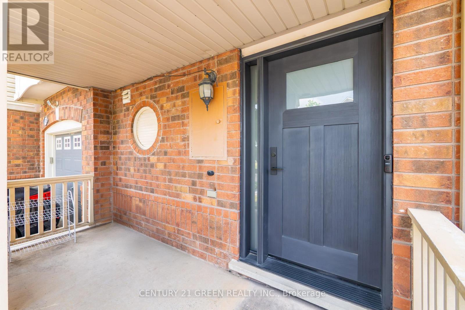 Photo 31 of 668 Porter Way, Milton ON