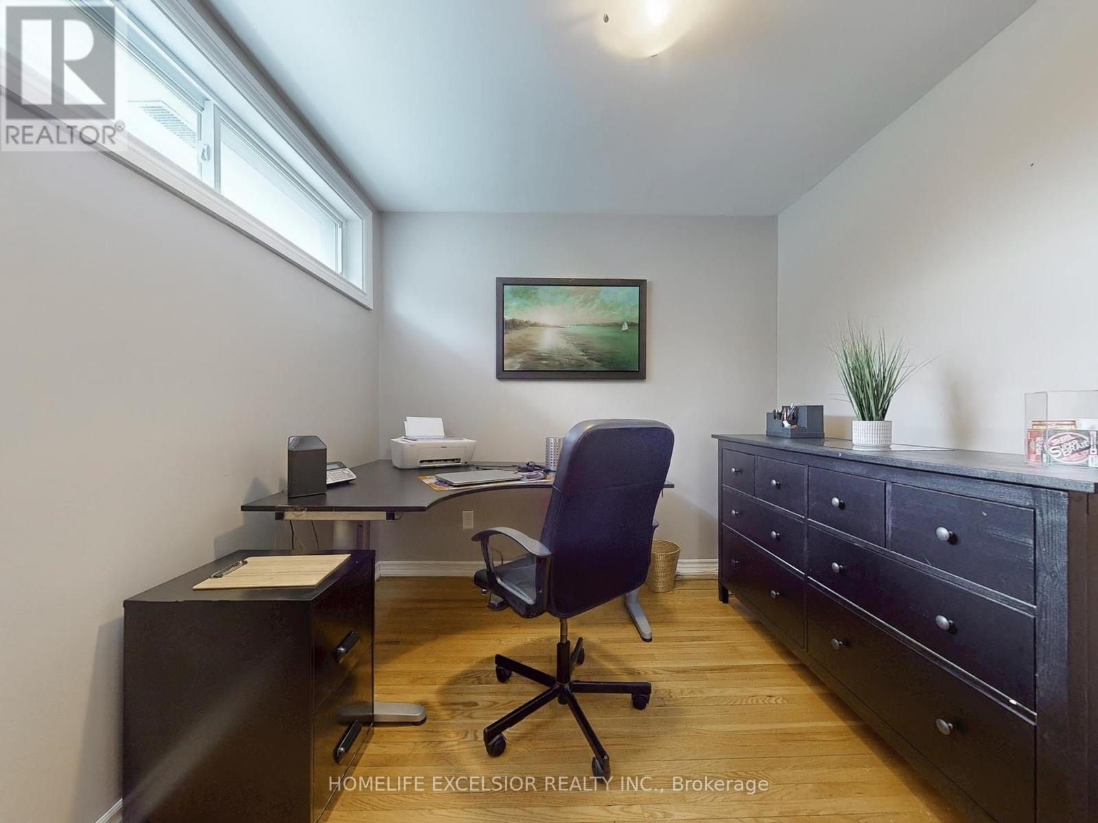 Photo 21 of 26 John Garland Boulevard, Toronto ON